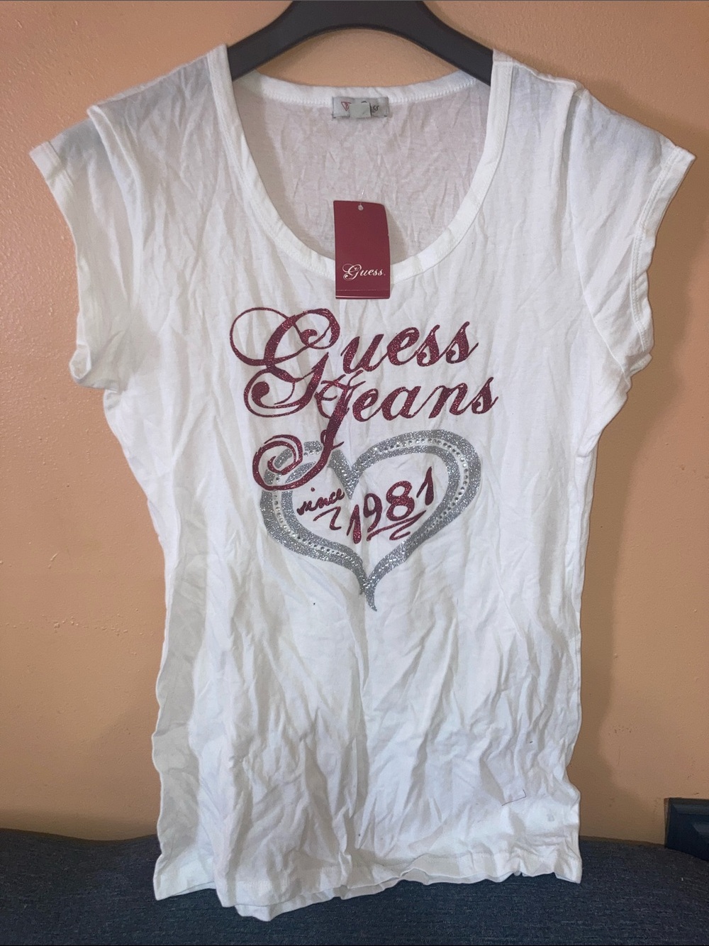 Guess White Short Sleeve Tee with Red Script and Silver Heart Graphic